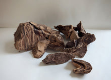 Load image into Gallery viewer, Peruvian Ceremonial Criollo Cacao
